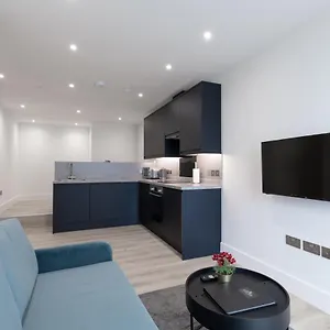 stayinn-stratford.brighton-hotels-england.com/